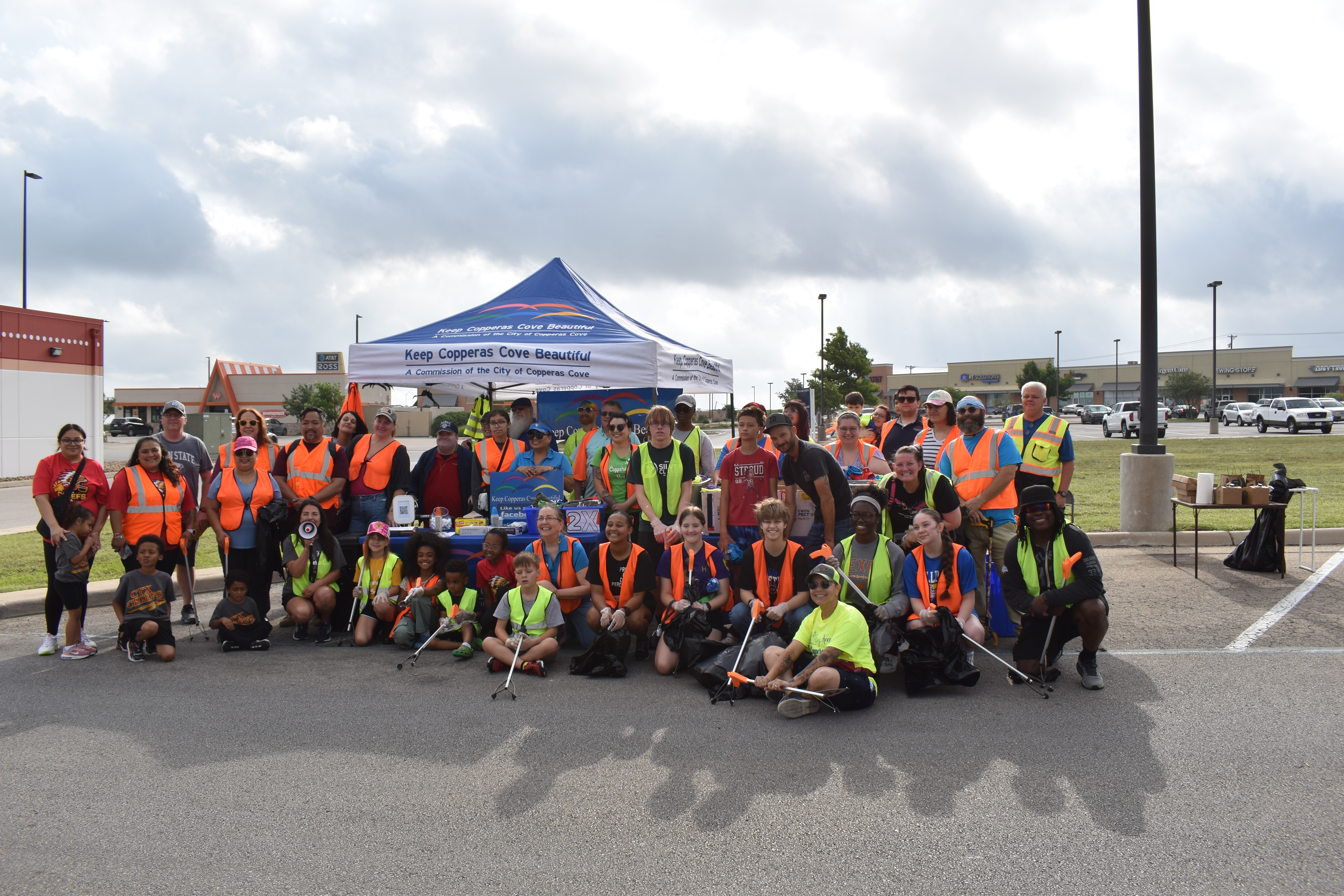 Volunteers line up for a photo at a past Keep Copperas Cove Beautiful event.