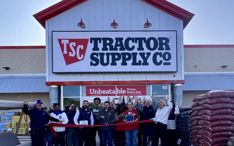 Tractor Supply in Copperas Cove celebrates with a ribbon cutting on Feb. 21.