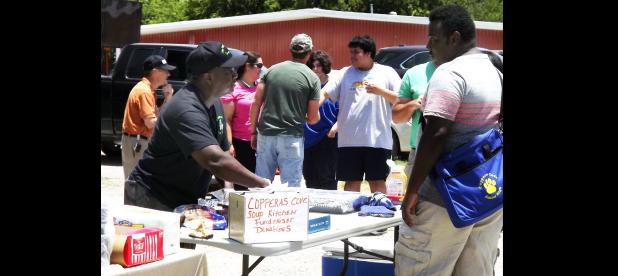CCLP/PAMELA GRANT - Covites enjoyed the food and entertainment offered at the Copperas Cove Soup Kitchen’s block party on Saturday.
