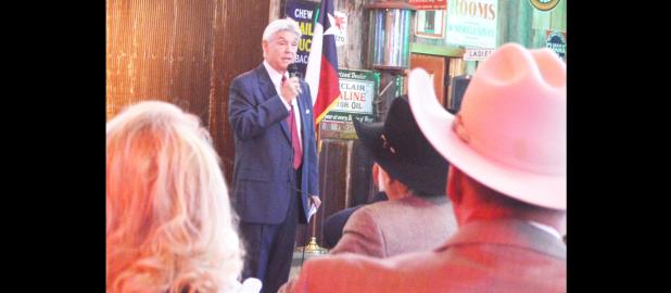 CCLP/LYNETTE SOWELL - Congressman Roger Williams addresses county Republicans at the annual Lincoln Reagan Dinner held by the Coryell County Republican party on Saturday evening.