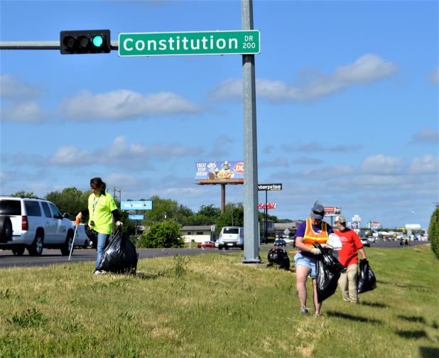 CCLP/LYNETTE SOWELL Volunteers from Keep Copperas Cove Beautiful make their way along U.S. Business 190 near the intersection of Constitution Drive on Saturday as they pick up debris as part of the state wide Don’t Mess With Texas Trash-Off.