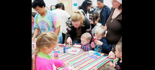 CCLP/BRITTANY FHOLER - Children and their parents made their own ornaments with the help of students from the Copperas Cove High School Art Club at the Copperas Cove Public Library’s 3rd annual Family Christmas Party held Wednesday evening.
