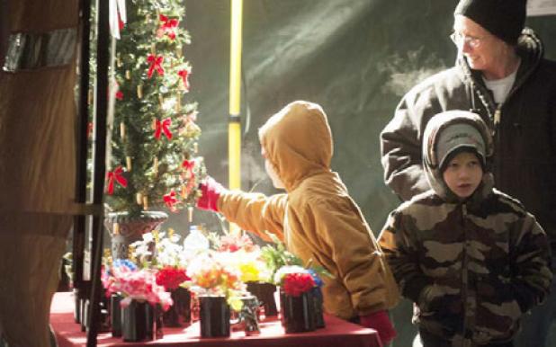 Freezeing temperatures kept many vendors at bay during the 2013 Krist Kindle Market. More than 80 have registered for the 20th annual event with temperatures expected in the 70’s for the weekend.