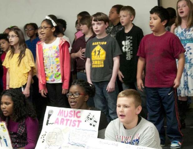 Students from Copperas Cove School District entertain the audience during the luncheon Wednesday. BELOW: CCISD Superintendent Joe Burns addresses the crowd as he delivers the state of the district address.