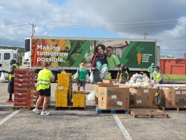 CCLP/MYKALA GUERRERO - Volunteers from Copperas Cove and surrounding areas distribute food through the Central Texas Food Bank mobile pantry on June 11. 