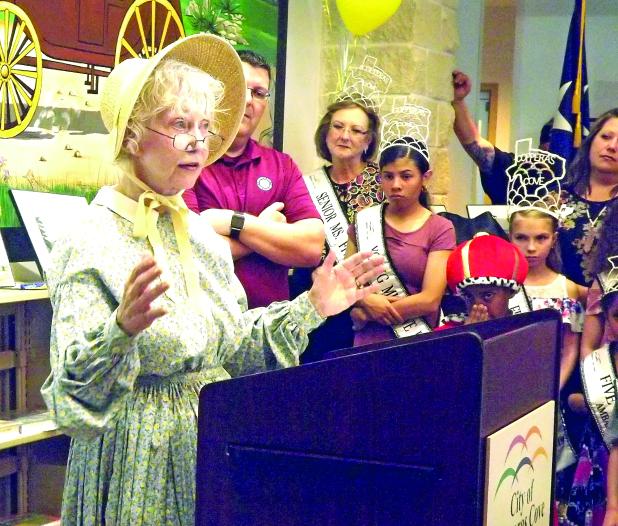 File Photo - Longtime Copperas Cove resident and local historian Linda Ledger speaks at a past Copperas Cove birthday event. She was remembered at a March 21 celebration of life service.