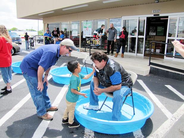 CCLP/PAMELA GRANT <br>Copperas Cove Animal Control officers and the assistant manager of Pet Supplies Plus received pies to the face to raise money for the Animal Shelter on Saturday.